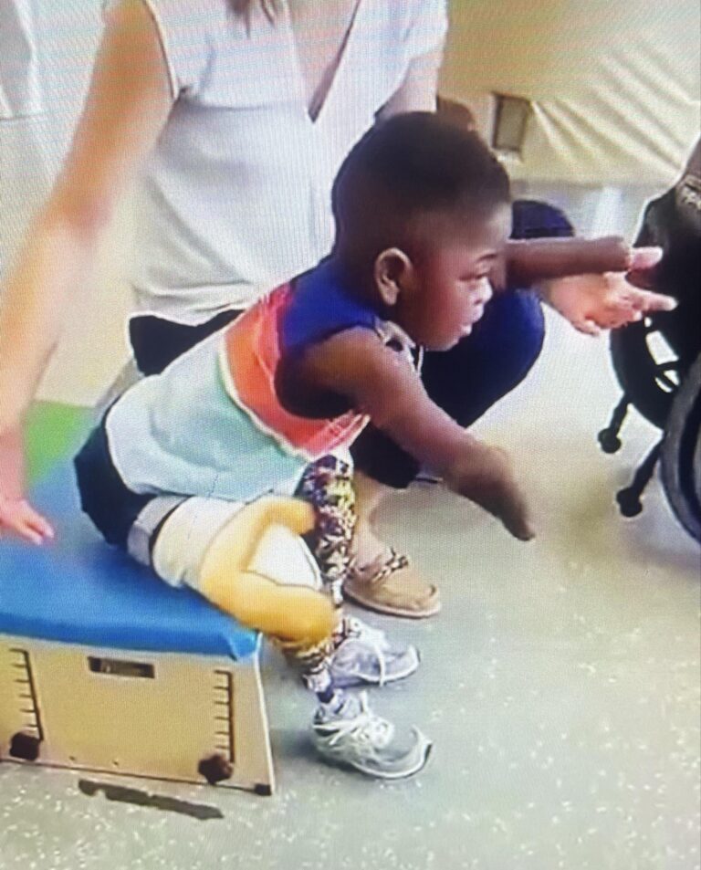 Go cutie, you can do this😍😍😍double tap to show this cutie some love❤